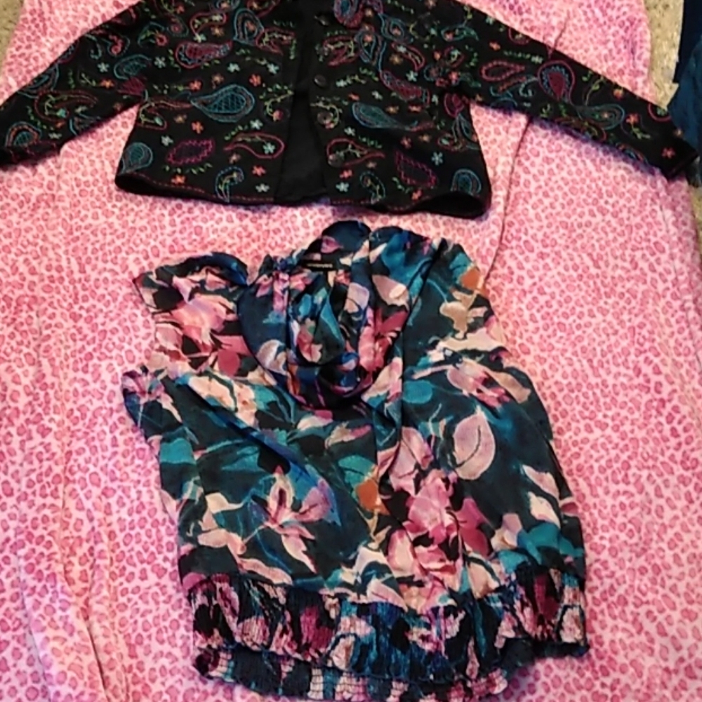 Cotton design jacket and sleeveless shirt